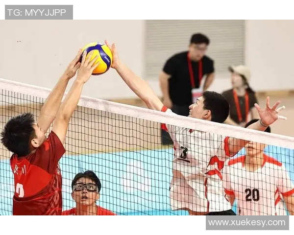 南京排球队与重庆排球队的较量分析与战术探讨