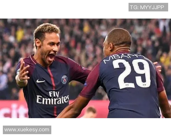 拜仁与大巴黎对决胜负预测分析及关键因素探讨 拜仁与大巴黎对决胜负预测分析及关键因素探讨