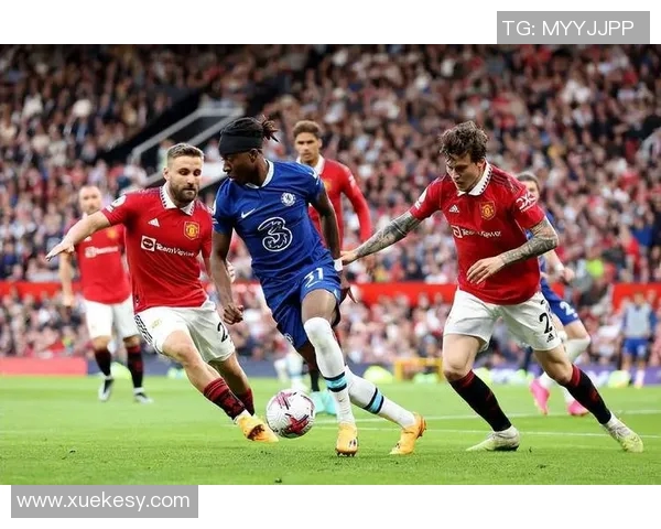 2020年10月25日曼联与切尔西激战成平比分回顾与分析